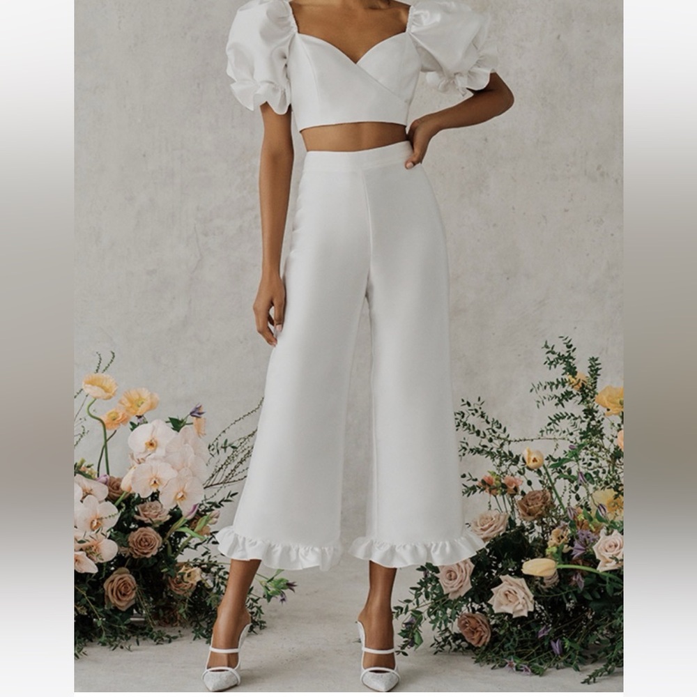 Alexandra Grecco set